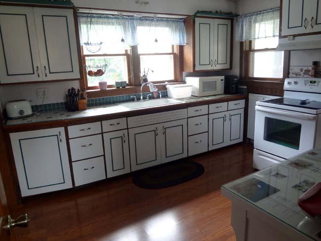 79 Wisconsin St, Sheboygan Falls, WI 53085 photo 1