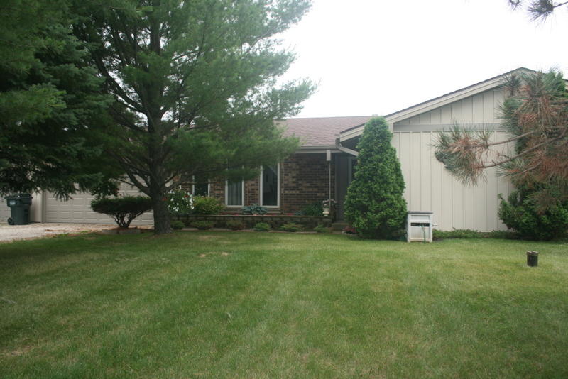 1505 Richmond Rd, Twin Lakes, WI 53181 photo 1