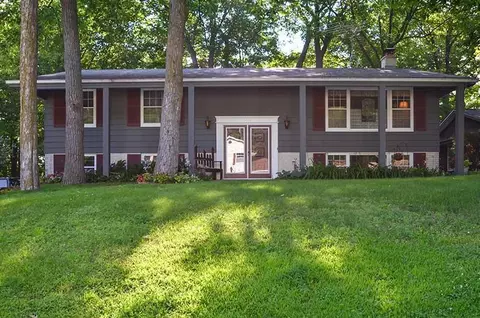 623 Decker, West Bend, WI 53090 photo 1