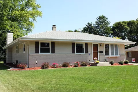 7322 Devonshire, Greendale, WI 53129 photo 1