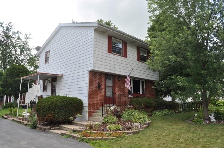 303 W Washington Ave, Hartford, WI 53027 photo 1
