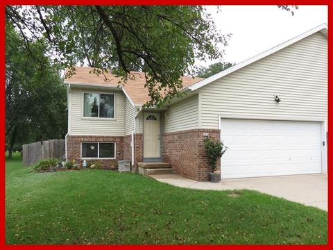 105 Hillside, Marshall, WI 53559 photo 1