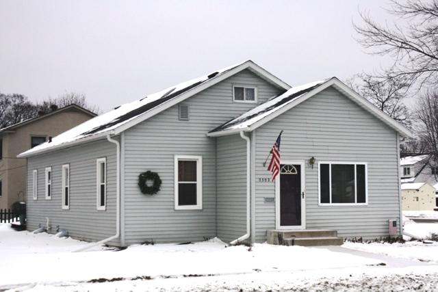 2302 George St, La Crosse, WI 54603 photo 1