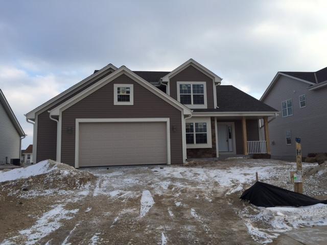 317 Sand Dr, West Bend, WI 53095 photo 1