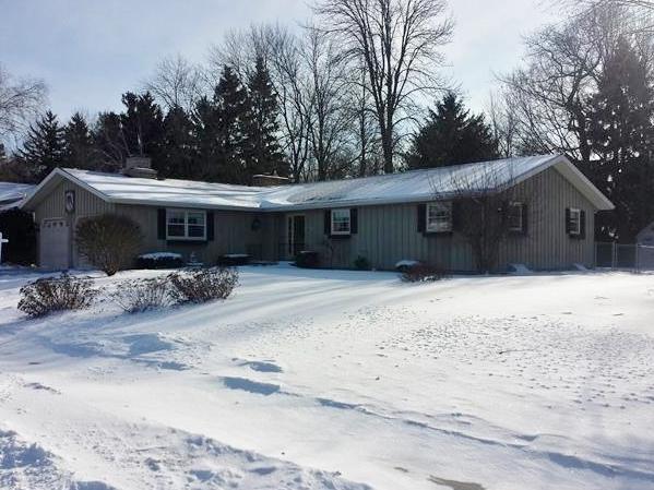 3703 Shepherd Ln, Manitowoc, WI 54220 photo 1