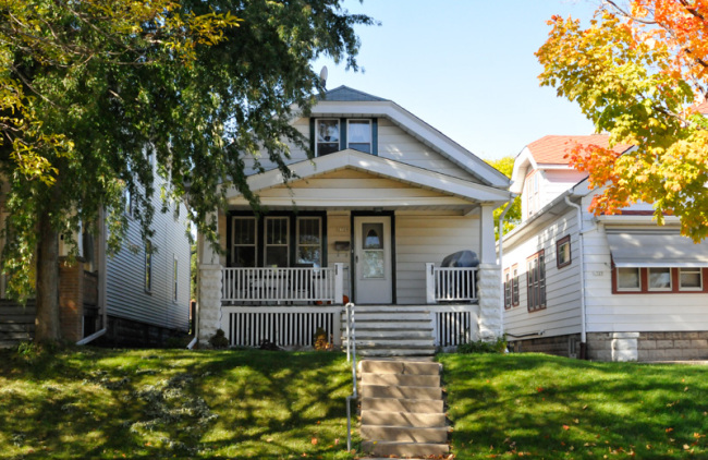 1729 S 73rd St, Milwaukee, WI 53214 photo 1