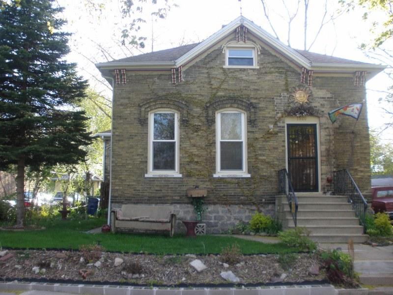 1520 Lincoln St, Racine, WI 53402 photo 1