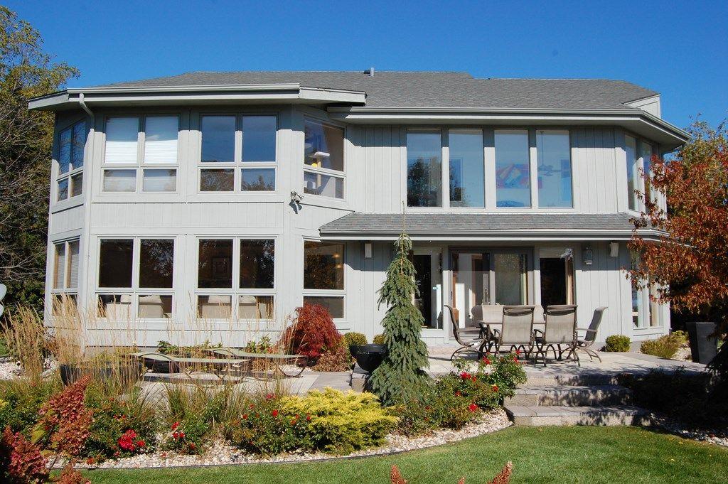 707 Tower Cir, Racine, WI 53402 photo 1