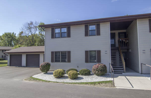 910 E Cedar #704, Manitowoc, WI 54220 photo 1