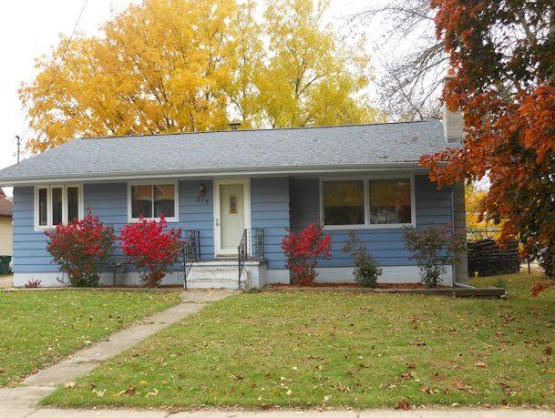 315 S Walnut St, Mayville, WI 53050 photo 1