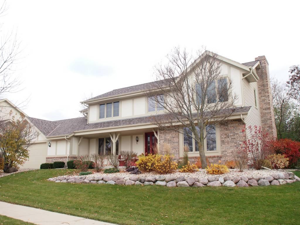 1263 Highpoint Ln, Waukesha, WI 53189 photo 1