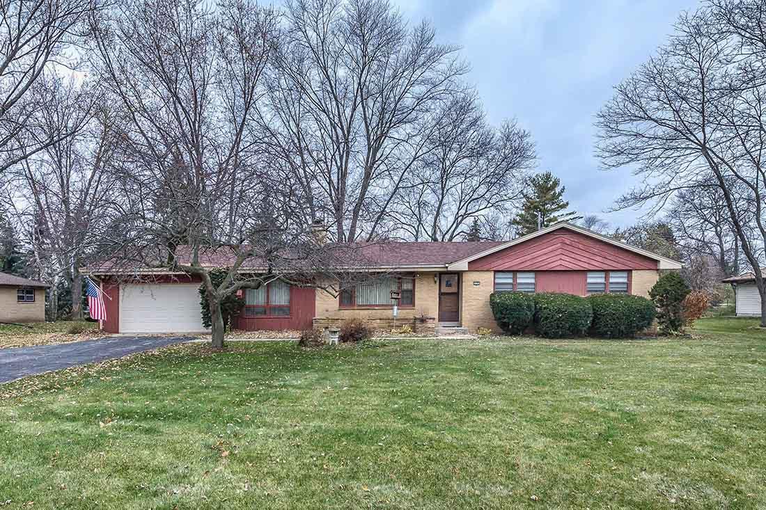 175 S Rolland Rd, Brookfield, WI 53005 photo 1