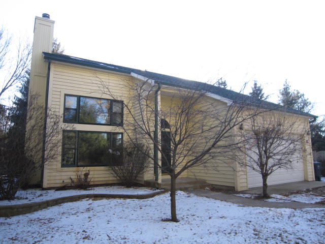 25415 103rd St, Salem, WI 53168 photo 1