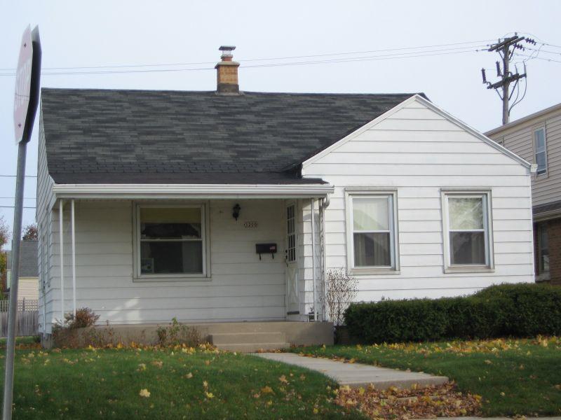 3200 S 26th St, Milwaukee, WI 53215 photo 1