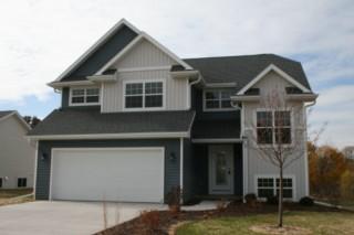 915 Cumberland Trl, Lake Geneva, WI 53147 photo 1