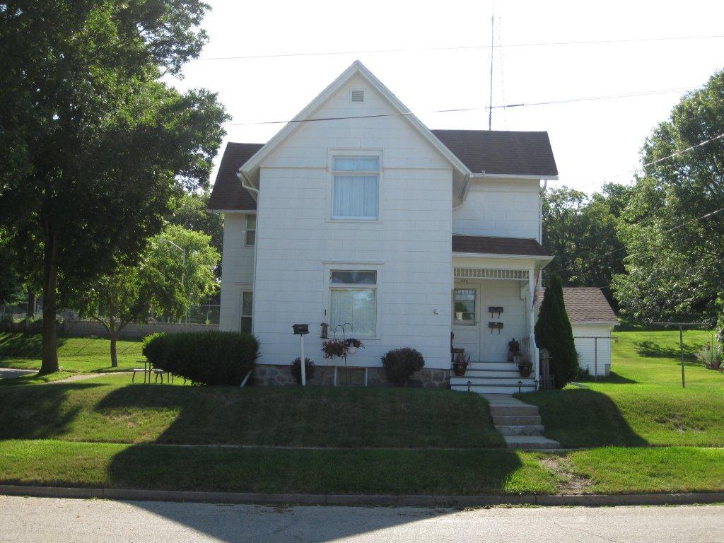 436 N Sanborn Ave, Jefferson, WI 53549 photo 1