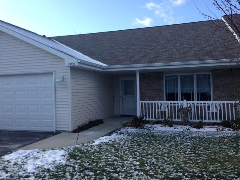 1528 Willowbrook Ct, Sheboygan, WI 53081 photo 1