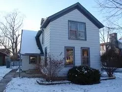 117 Ormsby, Pewaukee, WI 53072 photo 1