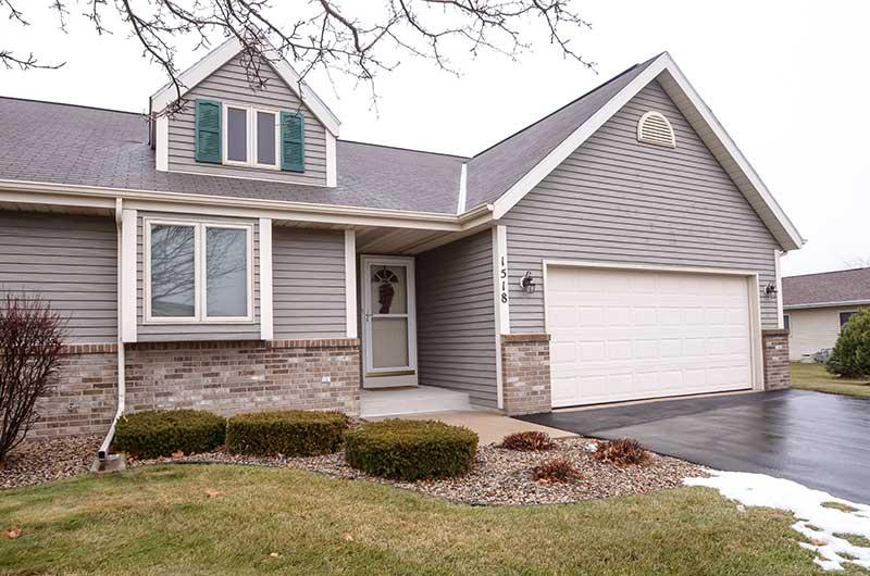 1518 Redwood St, West Bend, WI 53095 photo 1