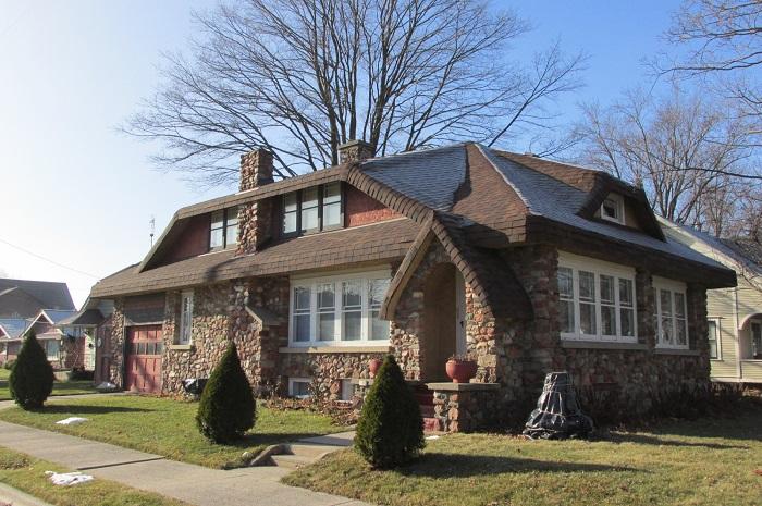 10 S 8th St, Oostburg, WI 53070 photo 1