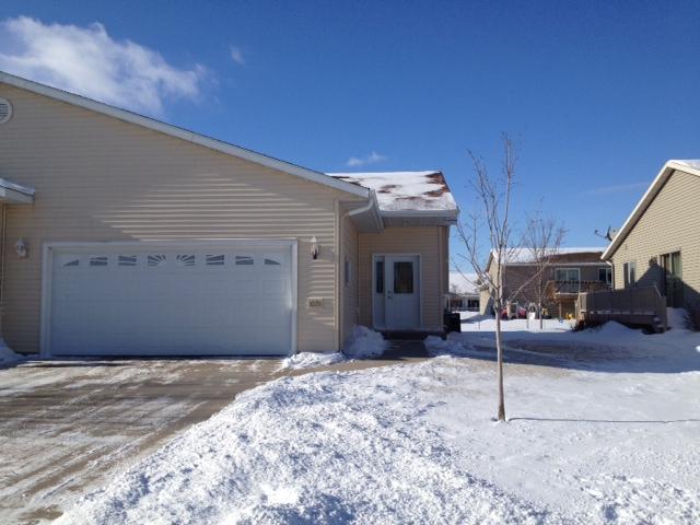 1078 Kristy Ln, Onalaska, WI 54650 photo 1