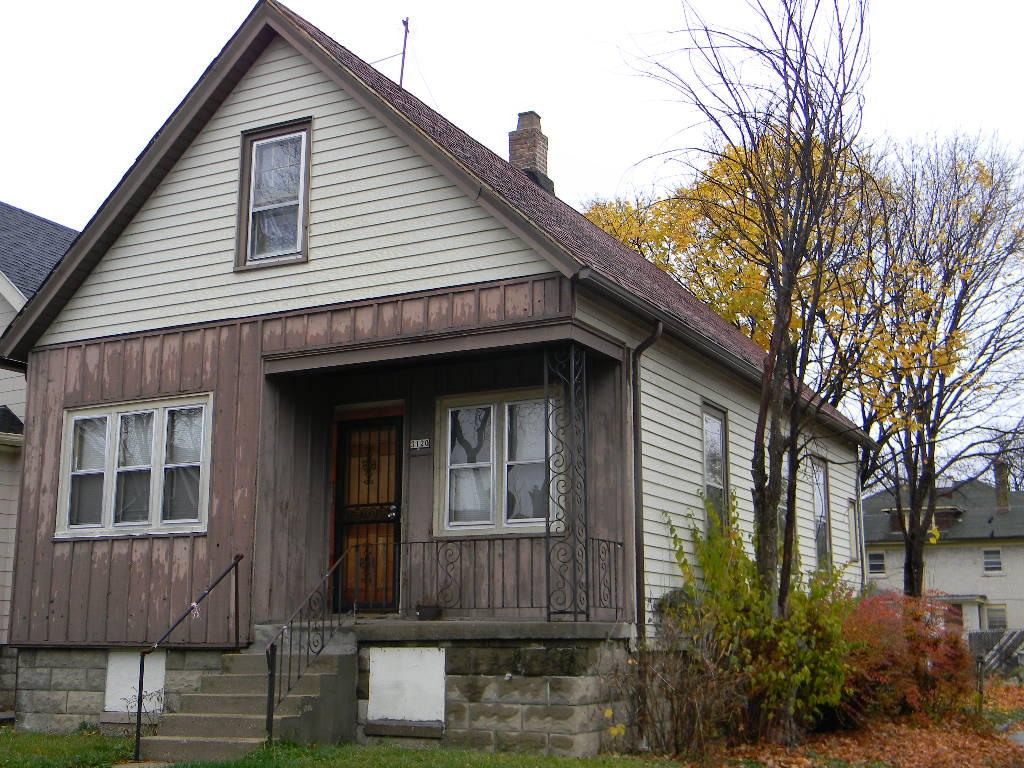 3120 N 40th St, Milwaukee, WI 53216 photo 1