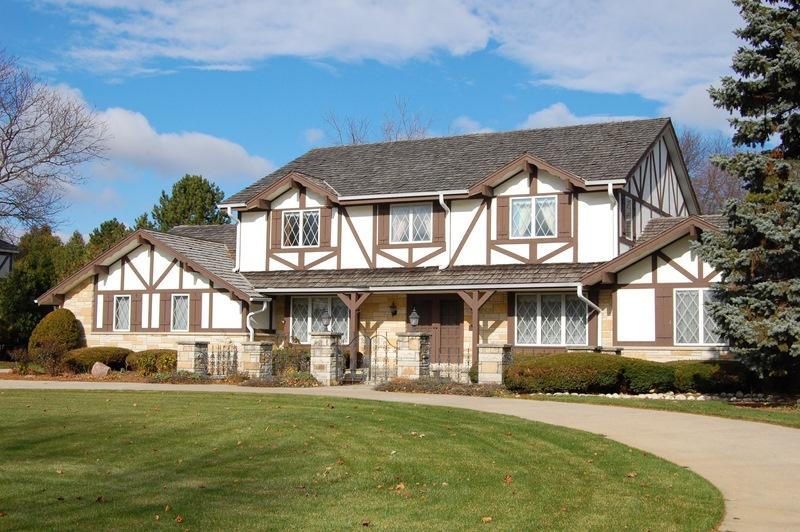 15750 Mark Dr, Brookfield, WI 53005 photo 1
