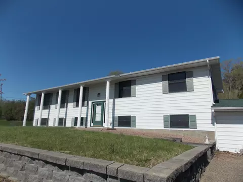 708 Juniper, La Crescent, MN 55947 photo 1
