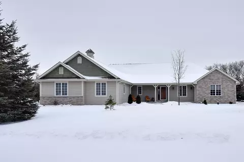 4075 Meadow Vw, Colgate, WI 53017 photo 1