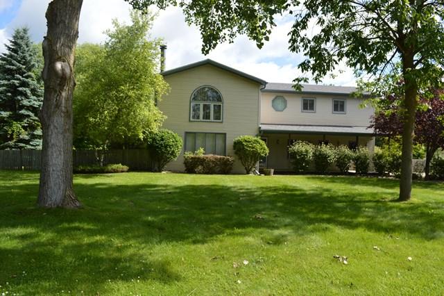 580 11th Pl, Kenosha, WI 53140 photo 1
