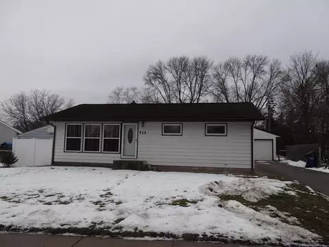 713 7th, La Crescent, MN 55947 photo 1