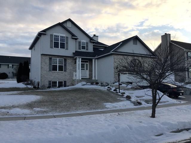 415 Grant St, Elkhorn, WI 53121 photo 1