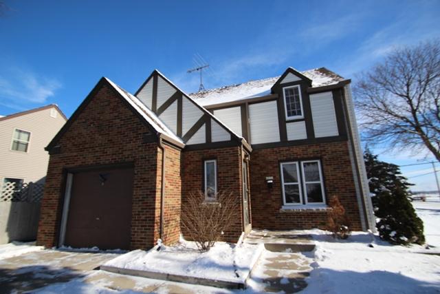 4532 S Howell Ave, Milwaukee, WI 53207 photo 1