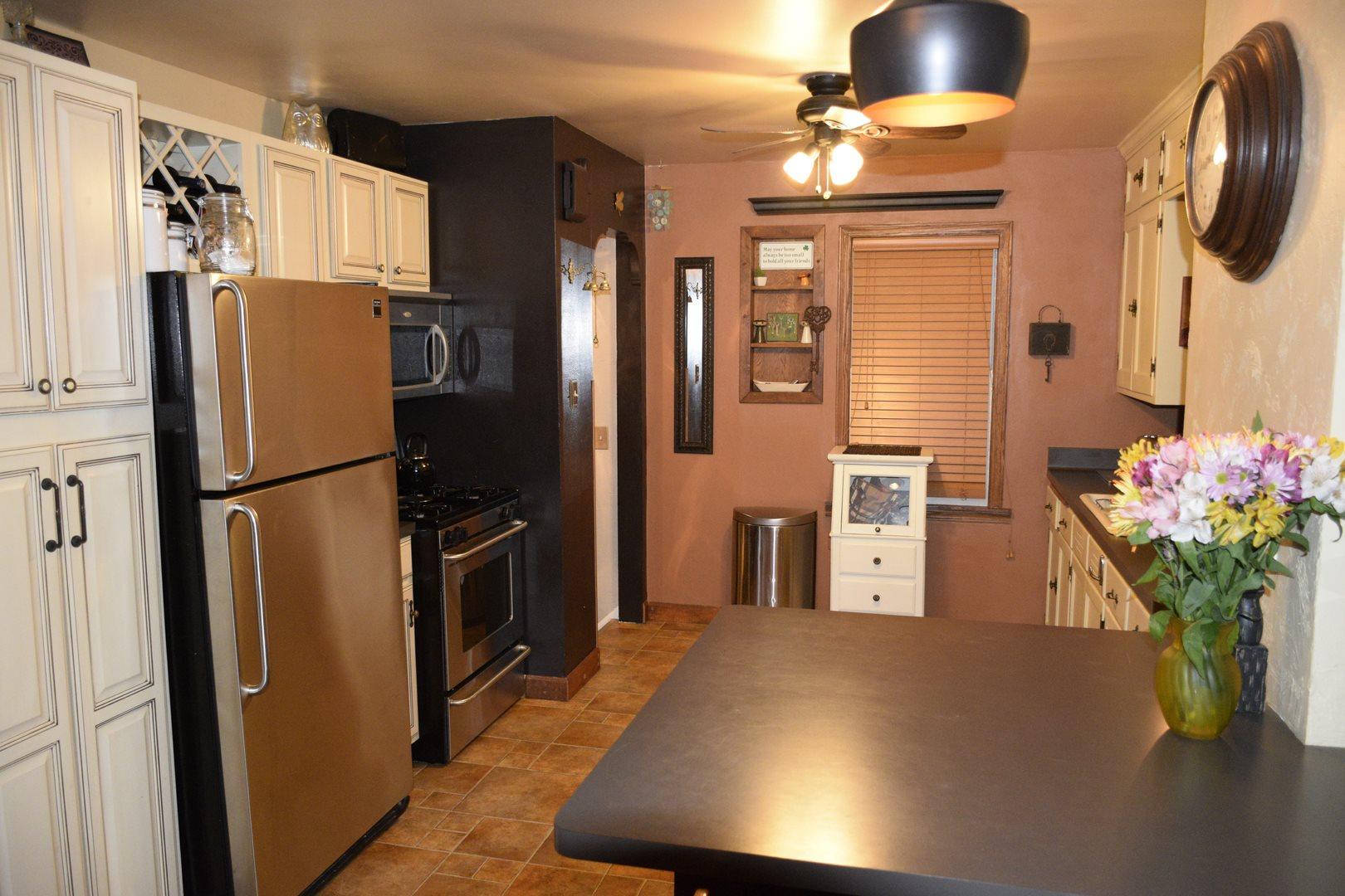 2719 S 44th St, Milwaukee, WI 53219 photo 1