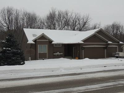 147 Mcintosh Rd E, La Crescent, MN 55947 photo 1