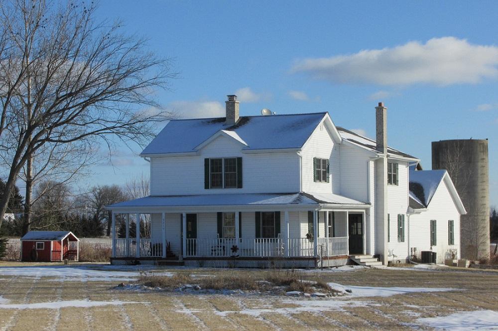 9219 Minderhaud Rd, Oostburg, WI 53070 photo 1