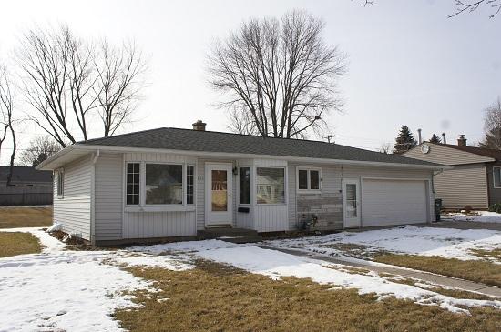 209 E Monroe St, Port Washington, WI 53074 photo 1