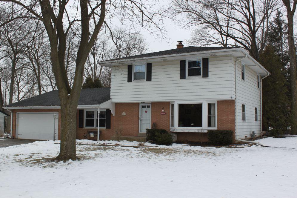 1325 Alfred St, Brookfield, WI 53005 photo 1