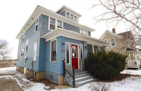 316 N Main St, Juneau, WI 53039 photo 1