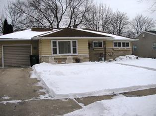922 N Benjamin St, Port Washington, WI 53074 photo 1