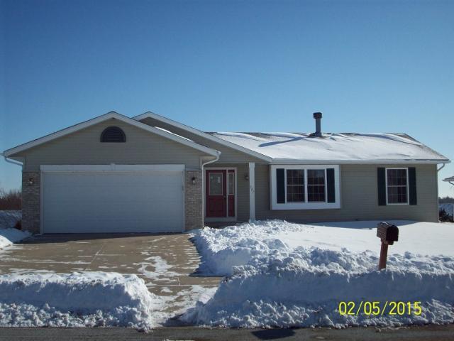 527 Brookstone Way, Watertown, WI 53094 photo 1