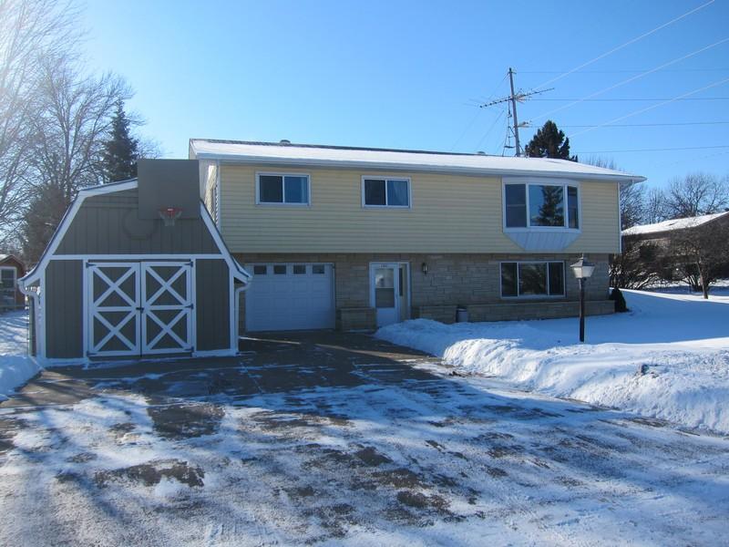 500 Willow, Onalaska, WI 54650 photo 1