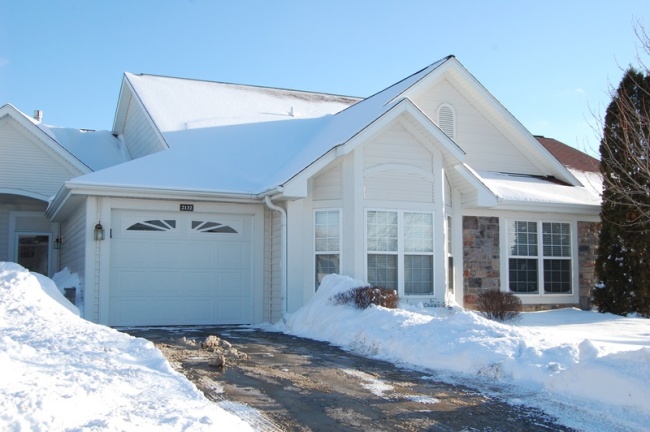 2132 Newbury Ln, Delavan, WI 53115 photo 1