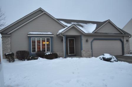 1261 Yosemite Rd, Oconomowoc, WI 53066 photo 1
