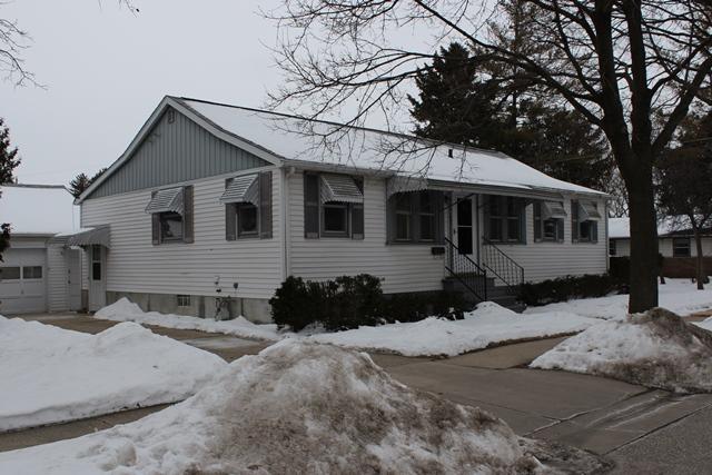 620 Park St, Watertown, WI 53098 photo 1