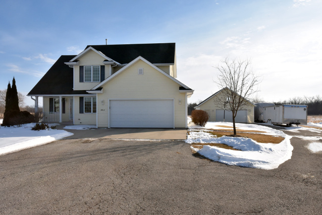 29113 N Lake Dr, Waterford, WI 53185 photo 1