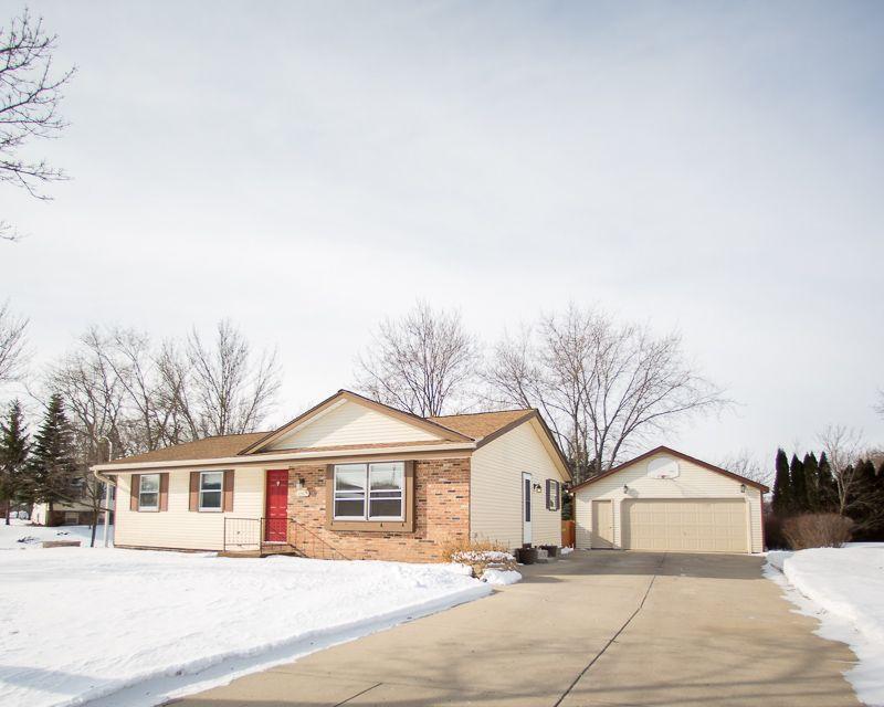 6905 N 90th St, Milwaukee, WI 53224 photo 1