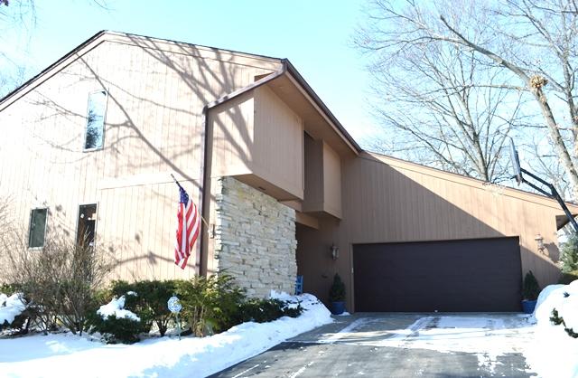 8934 3rd Ave, Pleasant Prairie, WI 53158 photo 1