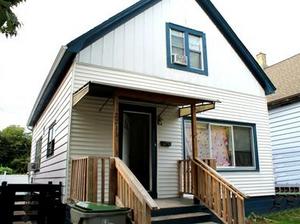 2211 S 20th St, Milwaukee, WI 53215 photo 1