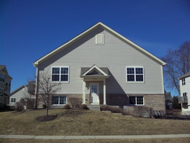 415 Parker Dr #d, Genoa City, WI 53128 photo 1